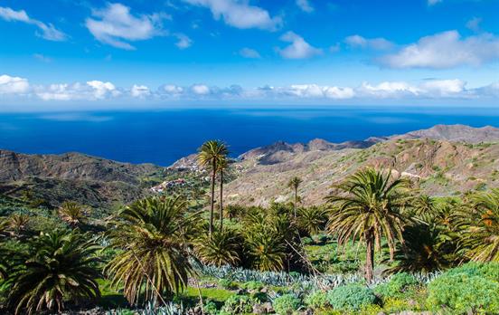 Sculpted green landscapes, La Gomera