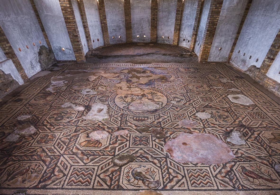 Aquileia Roman ruin frescoes