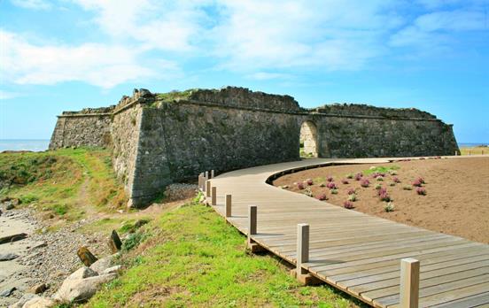 Castle ruins to explore