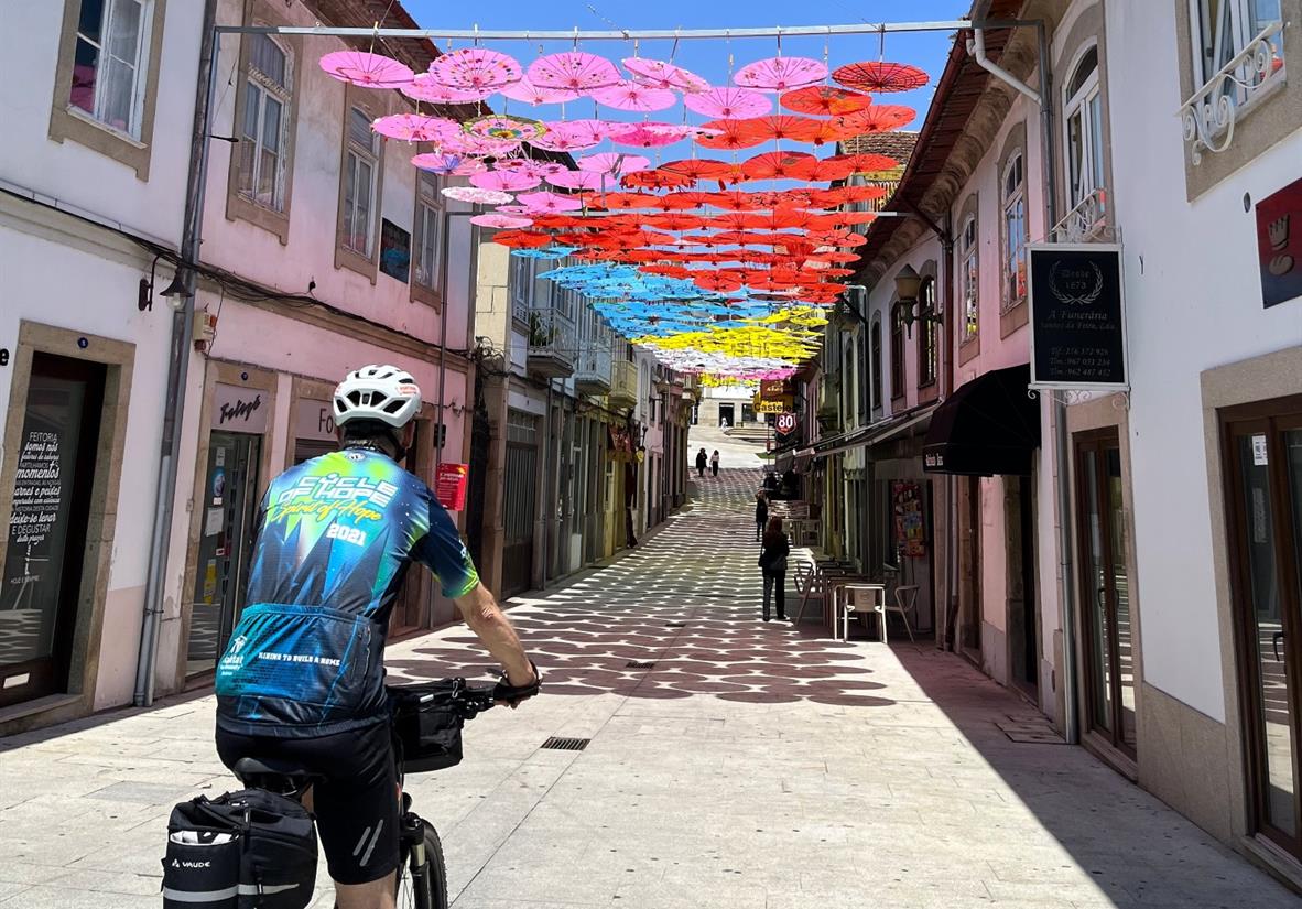 Quiet and colorful towns and villages