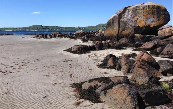 WhitebeachesonMull