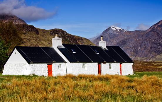 The often photographed Blackrock Cottage
