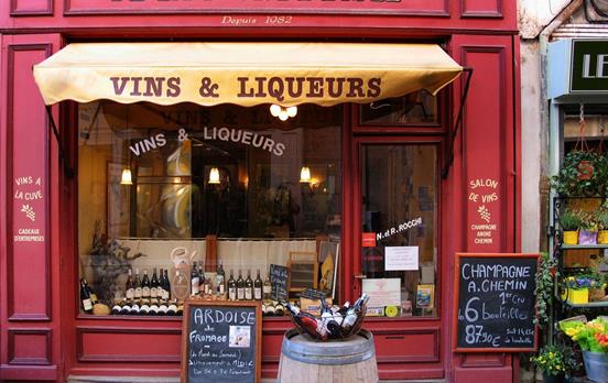 Wine shop in Provence
