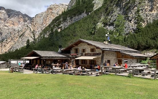 Rifugio on the way
