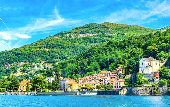 Between Luino and Maccagno