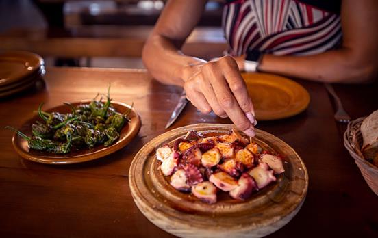 Lokale Spezialität Pulpo