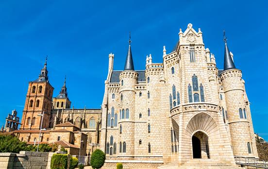 Spannende Architektur in Astorga