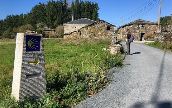 Walk Stage 1 of the Camino Frances