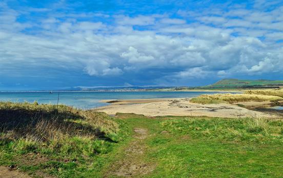 Beautiful views as you walk