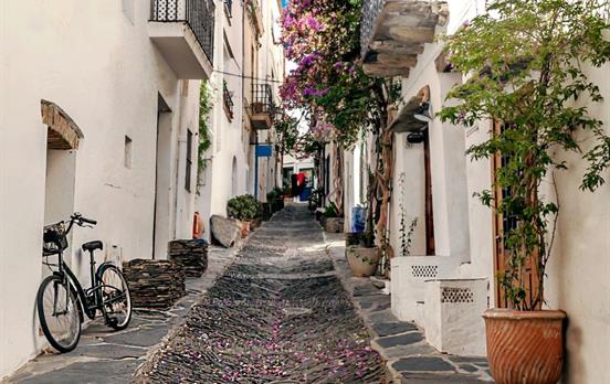 A street in Cadaques - Dali's favourite village