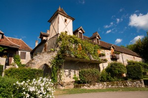 ss_1500_pretty-village