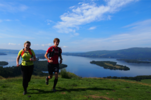 342-duo-runners-loch-lomond-backdrop