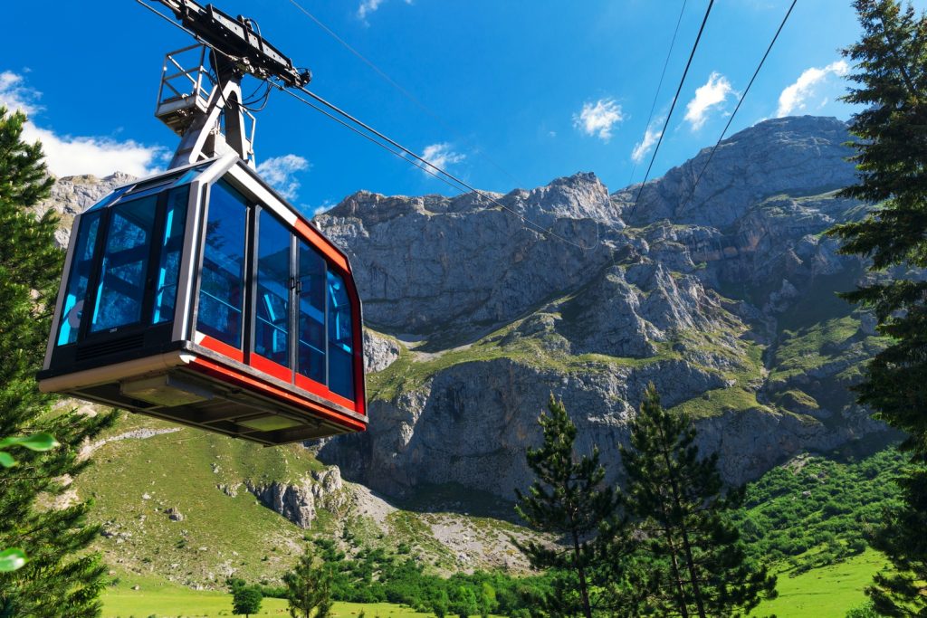Cable car to Fuente de