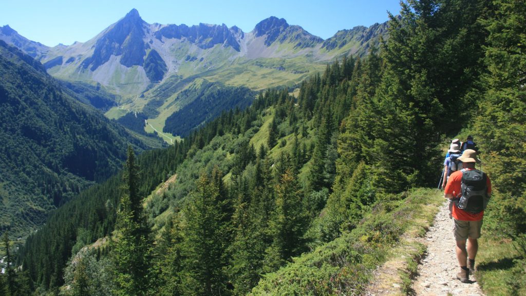 The 5 Best Places to Walk or Hike in July