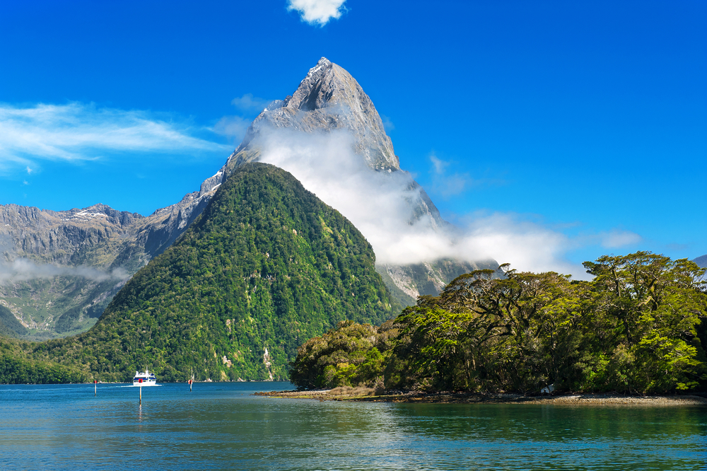 5 Reasons to go walking in New Zealand